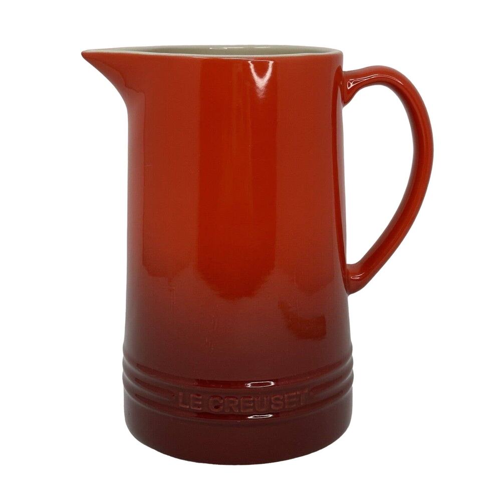 NEW LE Creuset Stone Glazed Pitcher-Cerise (Red) 1.5 Leiter 1 5/8 Qt.